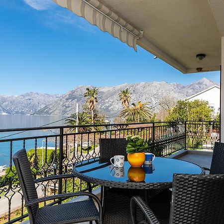 Apartments Miramar Котор Экстерьер фото