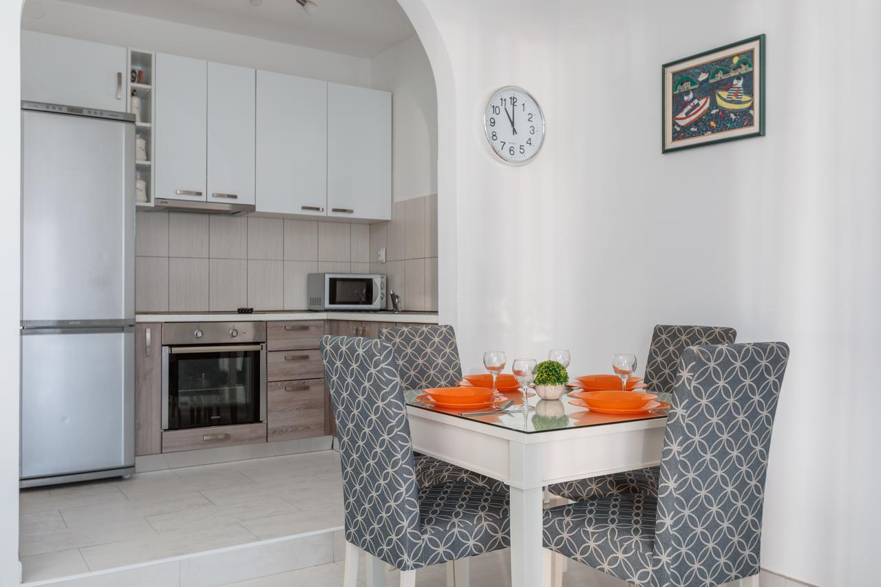 Apartments Miramar Котор Экстерьер фото