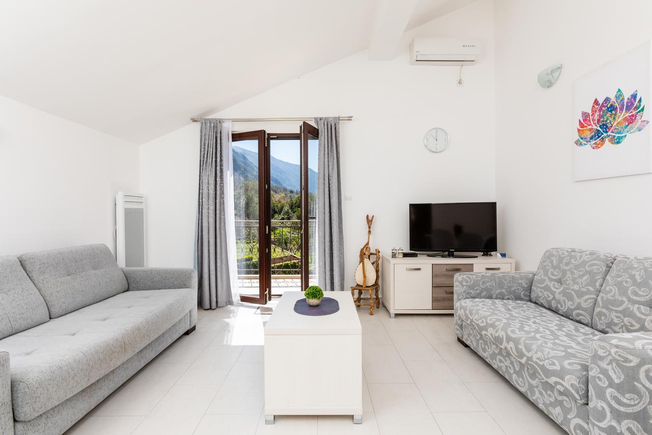Apartments Miramar Котор Экстерьер фото