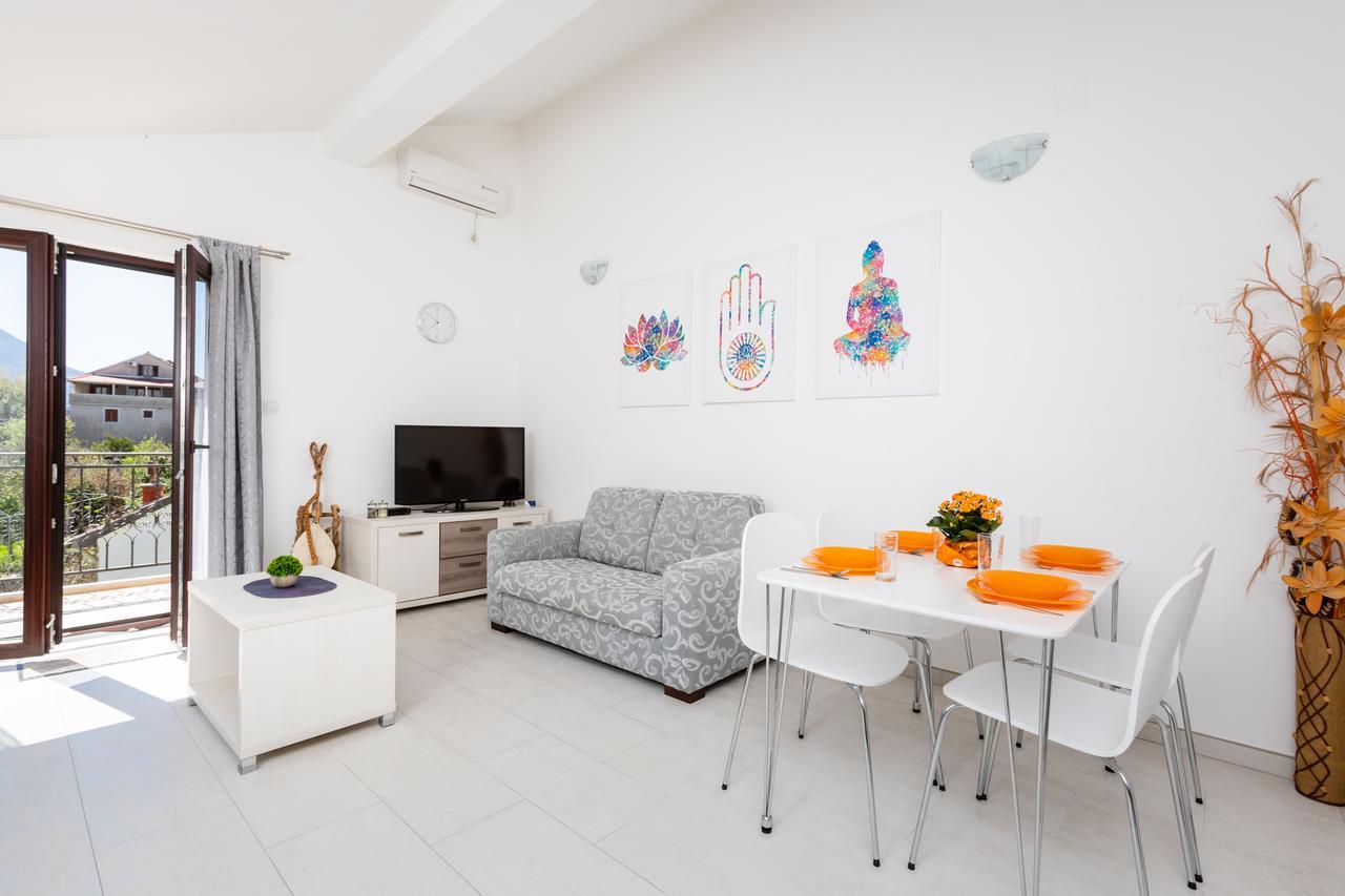 Apartments Miramar Котор Экстерьер фото