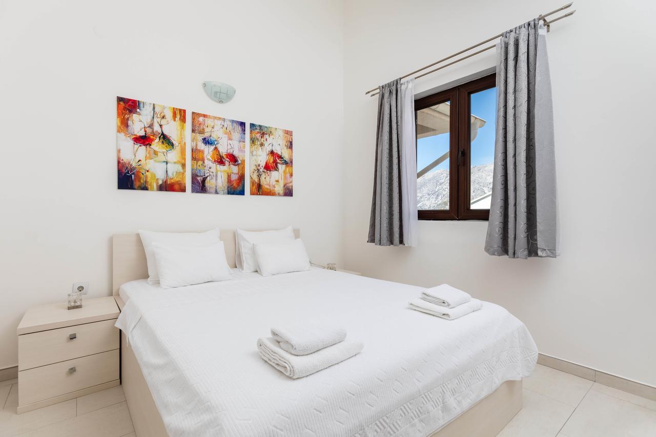 Apartments Miramar Котор Экстерьер фото