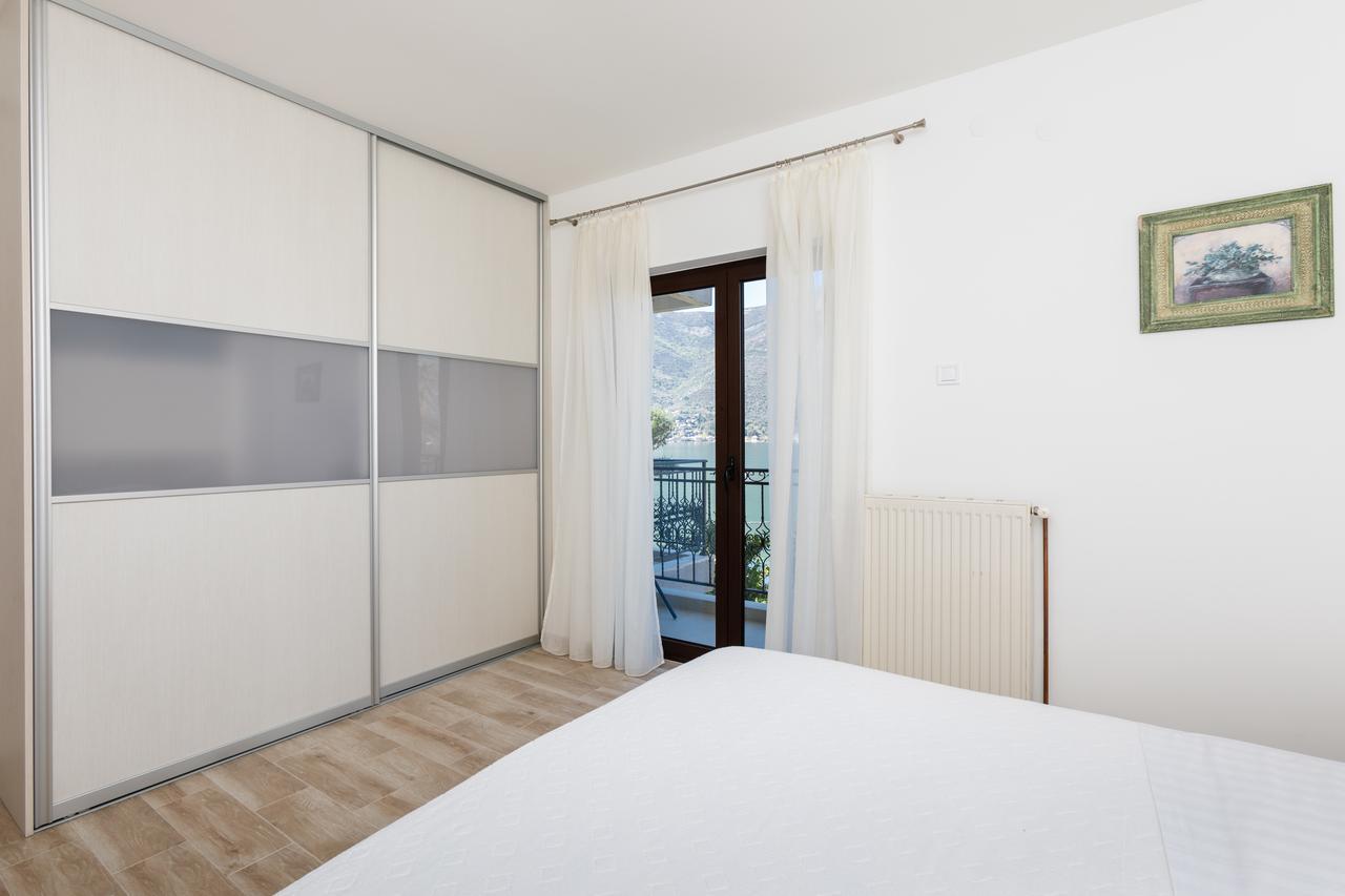 Apartments Miramar Котор Экстерьер фото