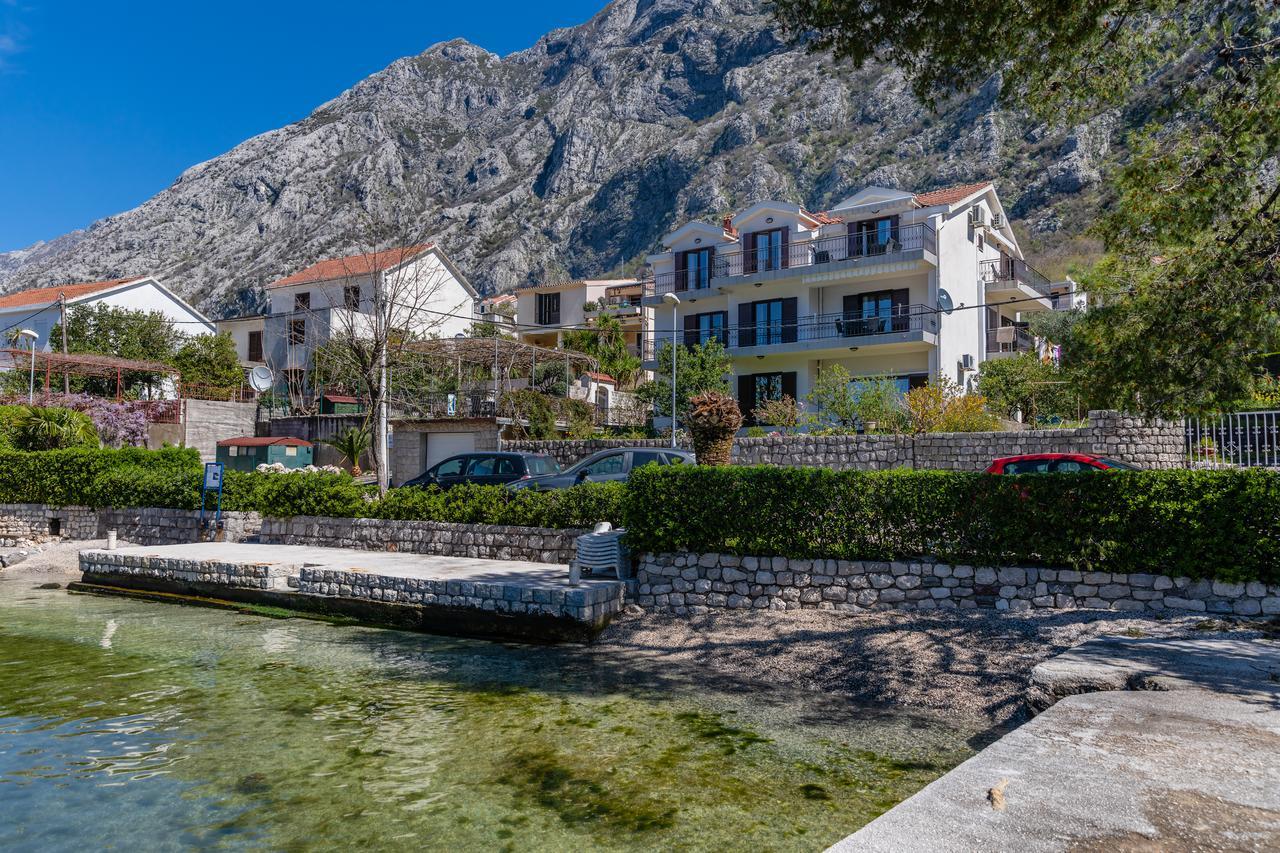 Apartments Miramar Котор Экстерьер фото
